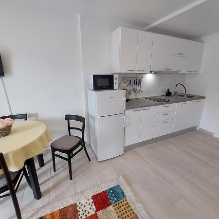 Apartmani Elisa Stari Grad  Extérieur photo